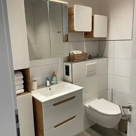 Gemutliche, Topp Ausgestattete Ferienwohnung Apartment