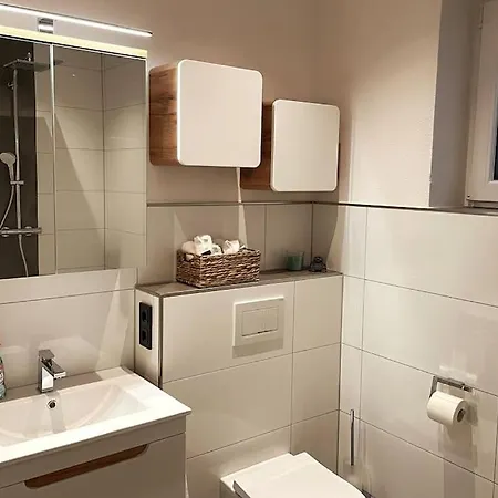 Gemutliche, Topp Ausgestattete Ferienwohnung * Bann