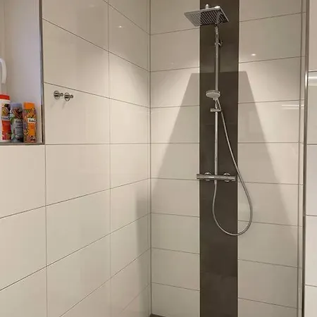 Gemutliche, Topp Ausgestattete Ferienwohnung *