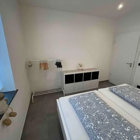 Apartment Gemutliche, Topp Ausgestattete Ferienwohnung Bann
