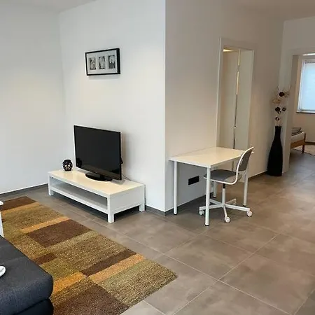 Gemutliche, Topp Ausgestattete Ferienwohnung Bann