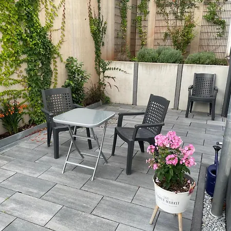 Gemutliche, Topp Ausgestattete Ferienwohnung *