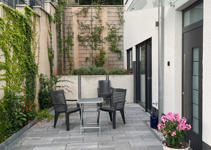 Gemuetliche, Topp Ausgestattete Bann